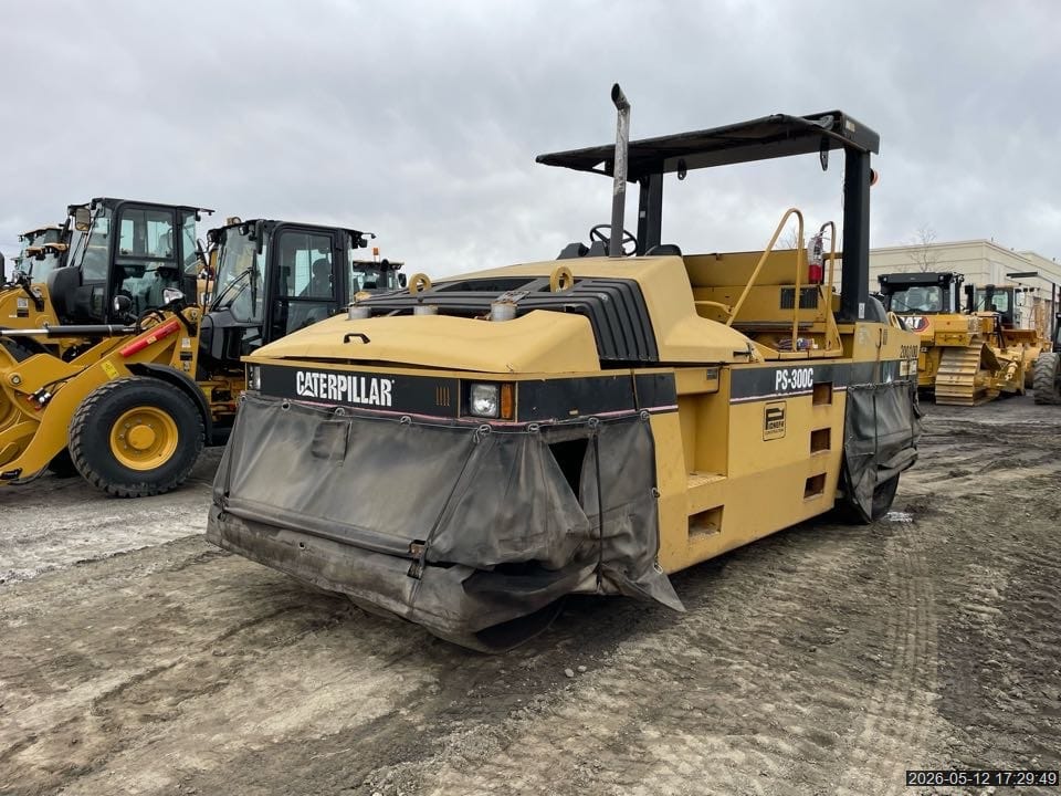 2006 CATERPILLAR PS300C