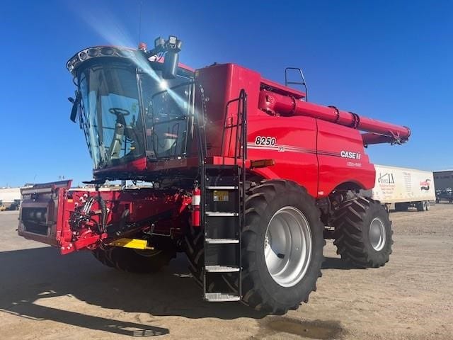 2024 CASE IH 8250