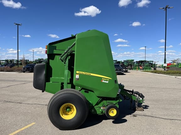 2018 John Deere 560M