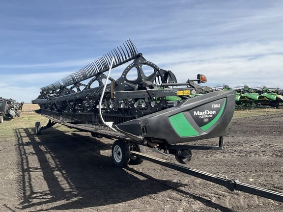 2020 MacDon FD140