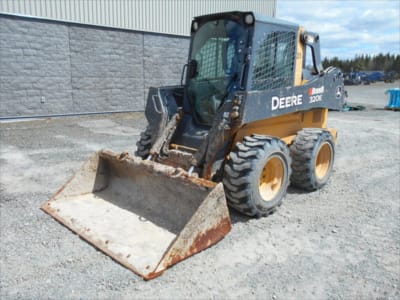 2015 John Deere 320E