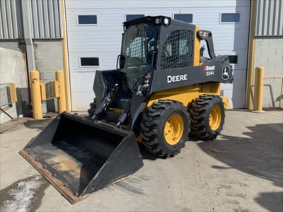 2025 John Deere 324G
