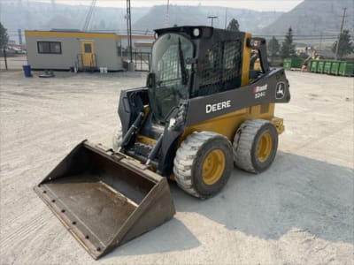 2022 John Deere 324G