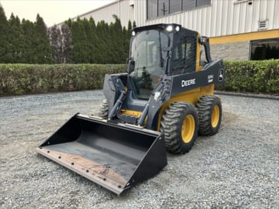 2023 John Deere 324G