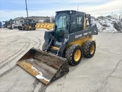 2023 John Deere 324G