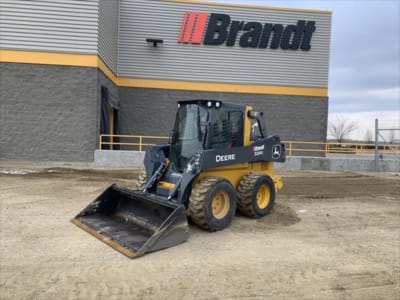 2022 John Deere 324G