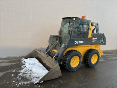 2022 John Deere 324G