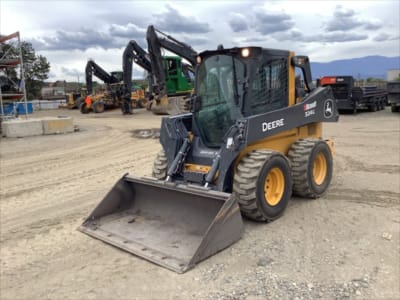 2022 John Deere 324G