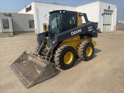 2019 John Deere 330G
