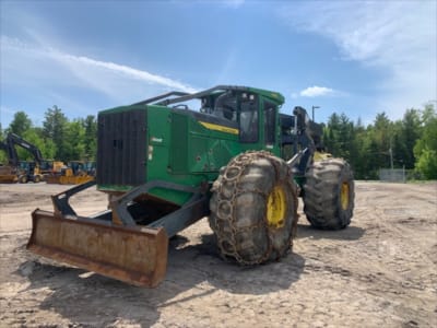 2015 John Deere 848L