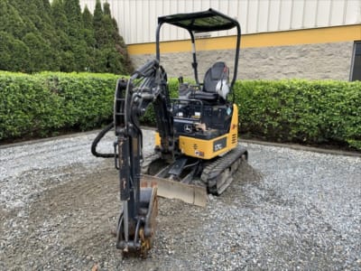 2019 John Deere 17G