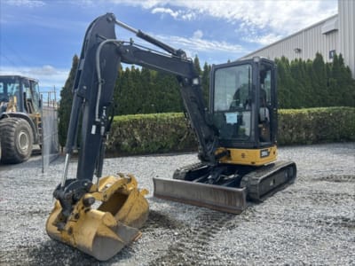 2022 John Deere 35G