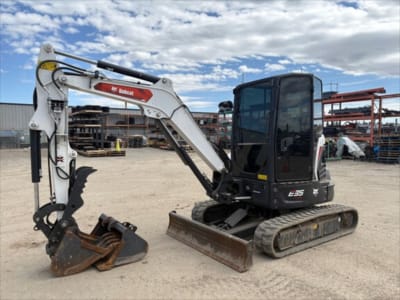 2023 Bobcat E35
