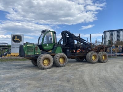 2013 John Deere 1210E