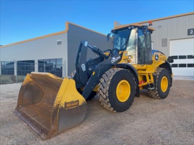 2024 John Deere 524 P