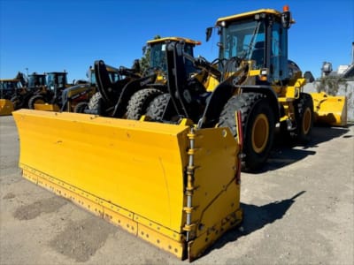 2022 John Deere 524 P