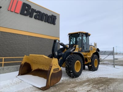 2024 John Deere 544 P