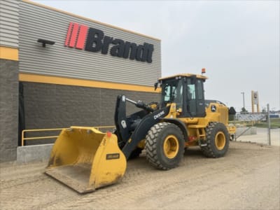 2023 John Deere 544 P