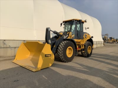 2024 John Deere 544 P