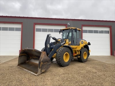 2024 John Deere 544 P