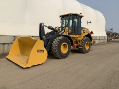 2023 John Deere 544 P