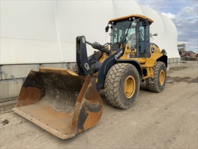 2022 John Deere 544 P