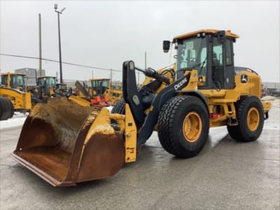 2019 John Deere 544L