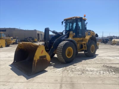 2023 John Deere 624 P