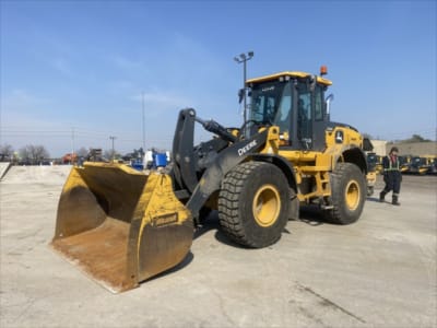 2023 John Deere 624 P