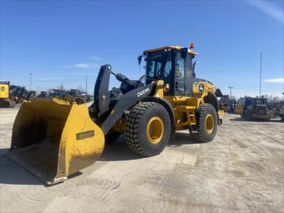 2023 John Deere 624 P