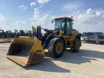 2023 John Deere 624 P