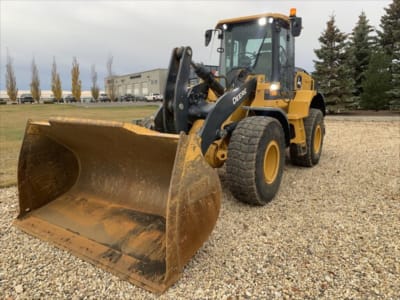 2022 John Deere 624 P