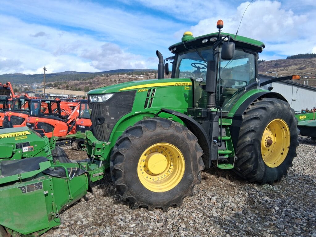 2014 John Deere 7250R