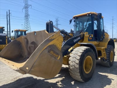 2021 John Deere 624P