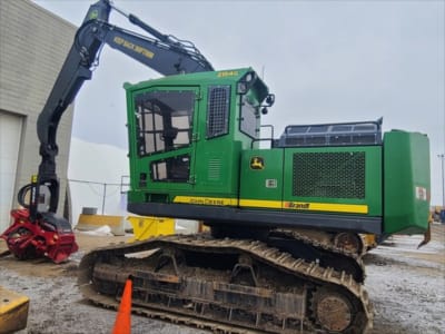 2022 John Deere 2154G