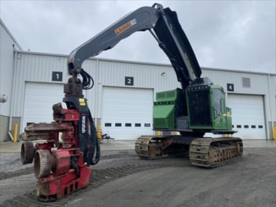 2018 John Deere 853MH