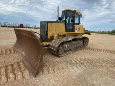 2007 John Deere 850J WLT
