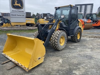 2019 John Deere 204L