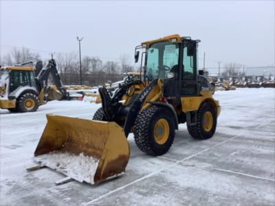 2017 John Deere 244K-II