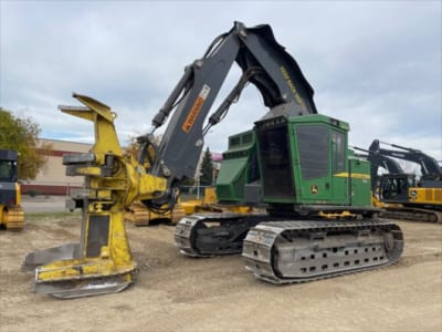 2022 John Deere 853M