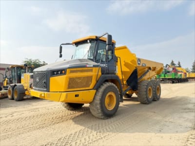 2022 John Deere 310E