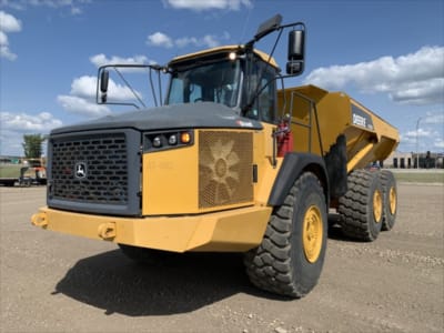 2013 John Deere 410E