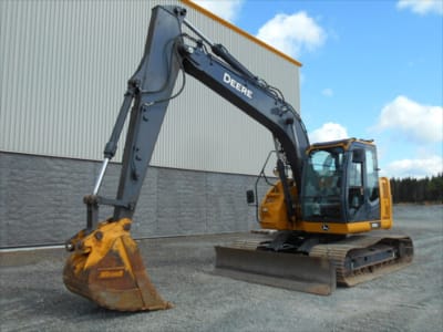2022 John Deere 135G