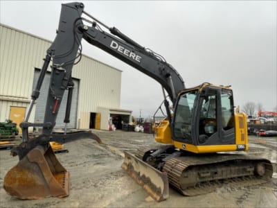 2019 John Deere 135G