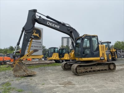 2017 John Deere 135G