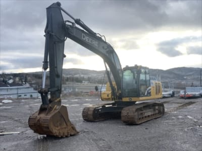 2014 John Deere 210G LC