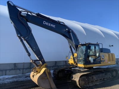 2023 John Deere 300 P