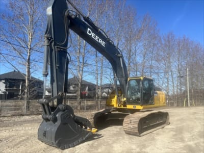 2020 John Deere 300G LC