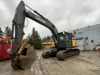 2018 John Deere 300G LC