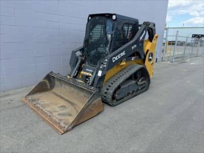 2023 John Deere 317G